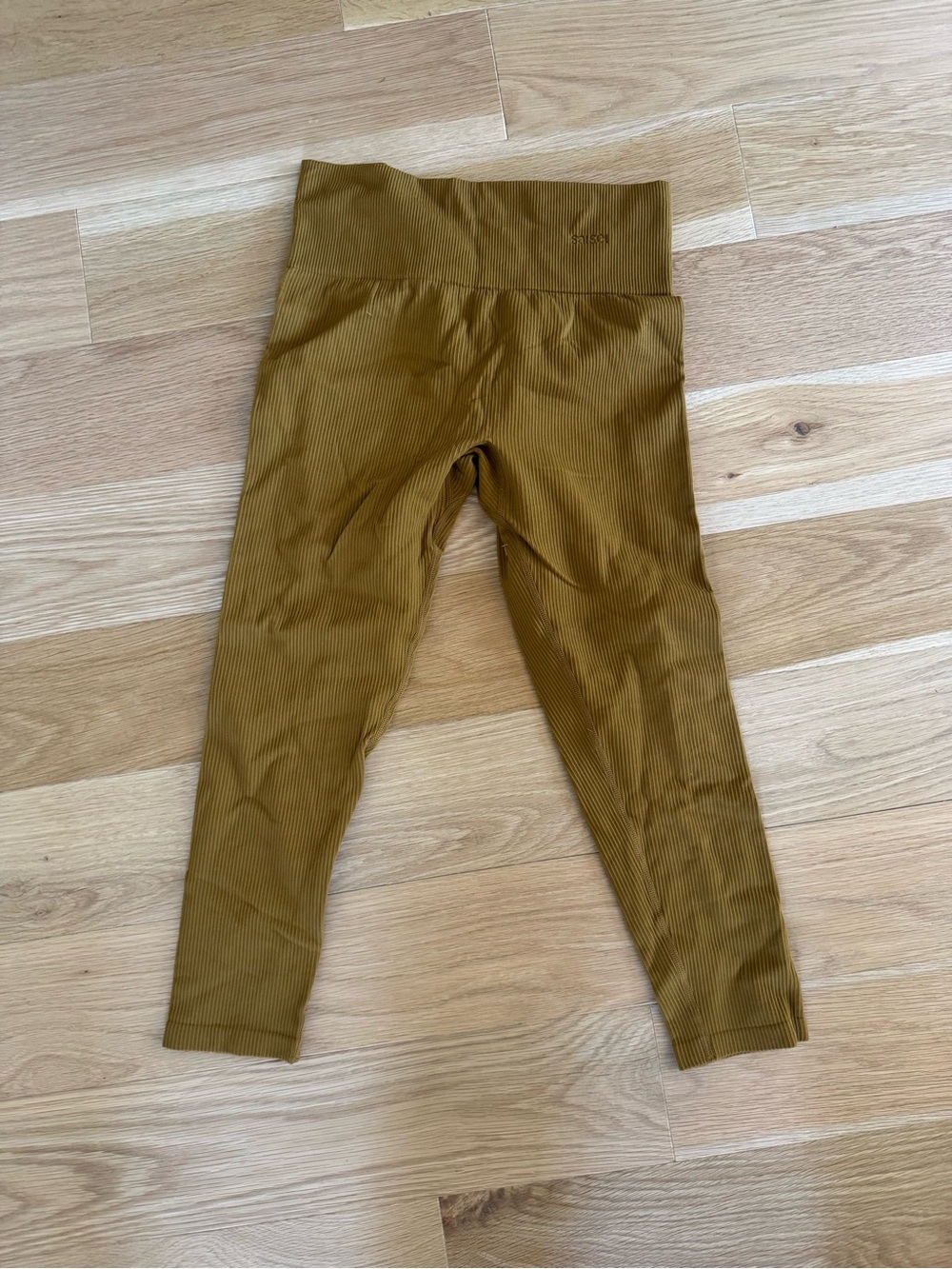 Saisei Seamless High-Waist Ribbed Leggings - Mustard